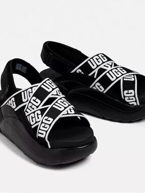 UGG Kids Black Sandals with Logo Straps